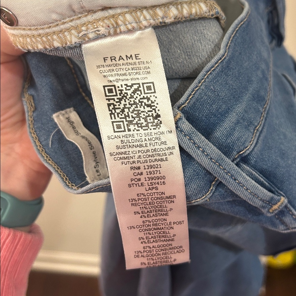 FRAME Le Sylvie Slender Straight Jeans - Picture 5 of 5
